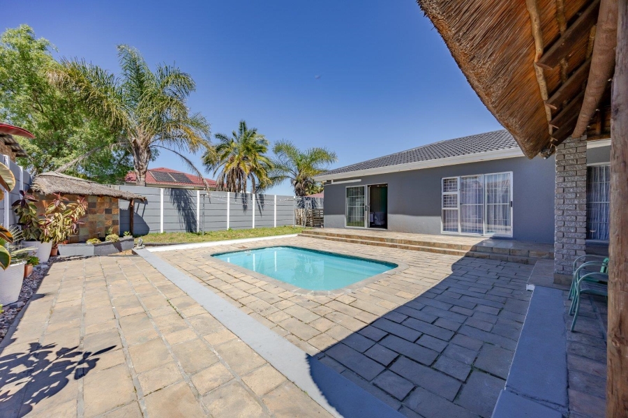 3 Bedroom Property for Sale in Annandale Western Cape